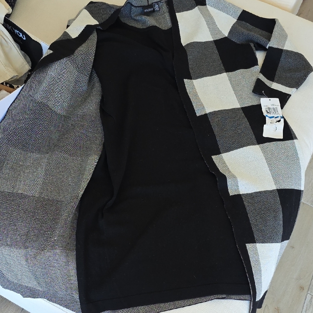 Nina Leonard Black and Gray Long Sleeve Dress - Picture 2 of 5